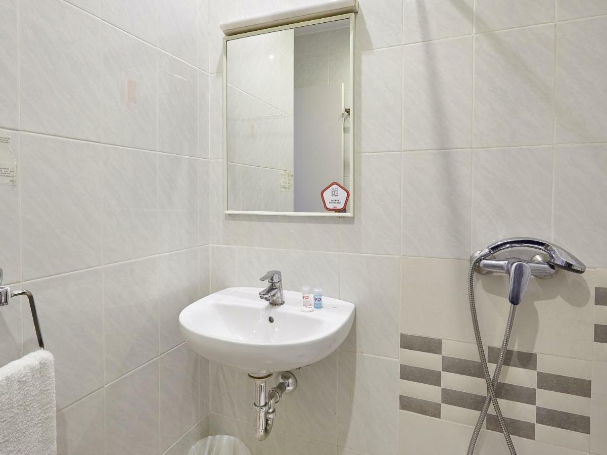 Hostal Mas Ferrer Cornellá de Terri Eksteriør billede